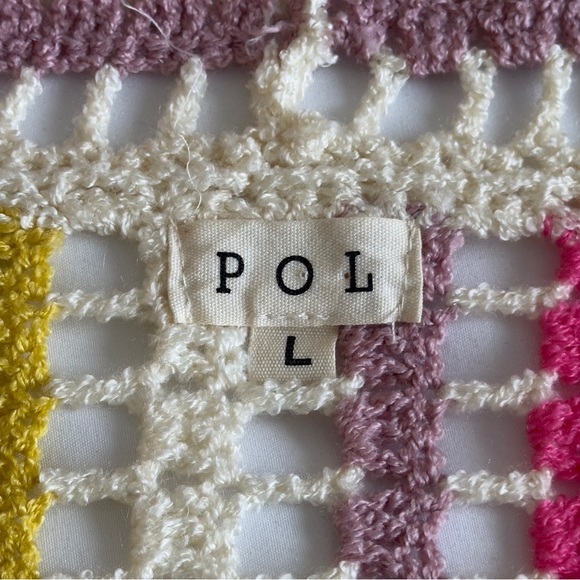 POL Bohemian Fringe Crochet Sweater - Picture 3 of 9